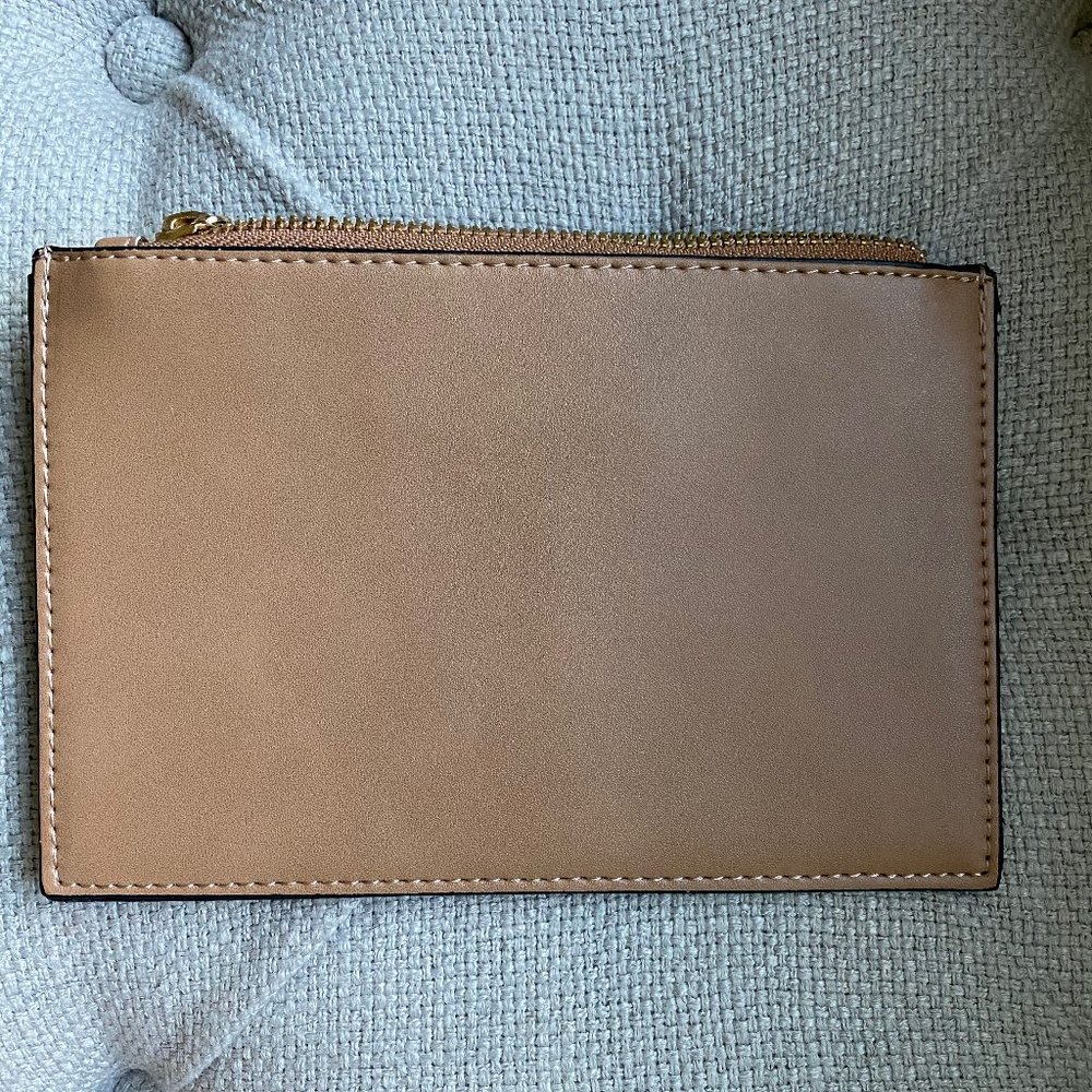 Like New! Ann Taylor Pouch